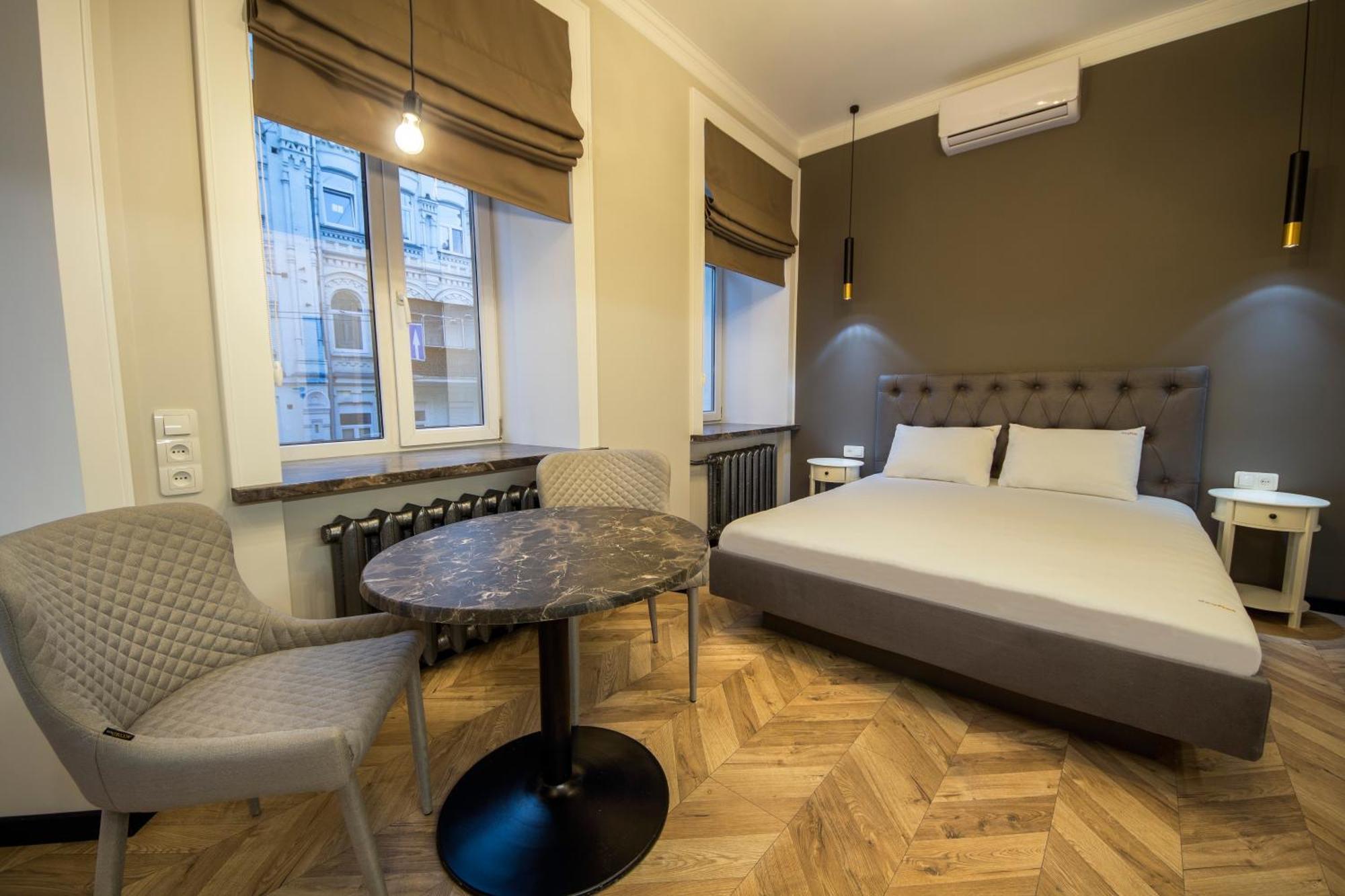 Self Check-In Apartments Maidan Area Kiev Exterior foto