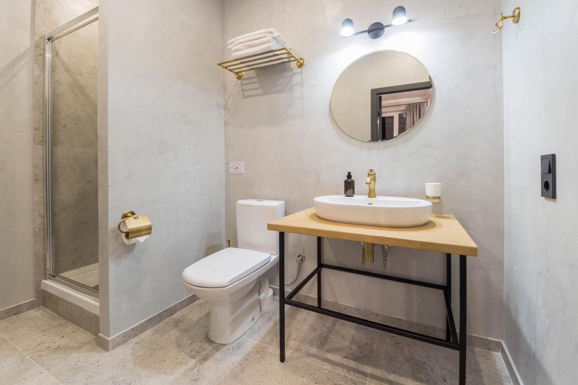 Self Check-In Apartments Maidan Area Kiev Exterior foto