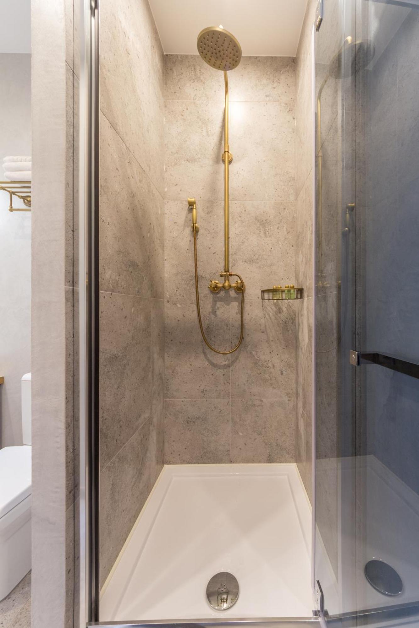 Self Check-In Apartments Maidan Area Kiev Exterior foto